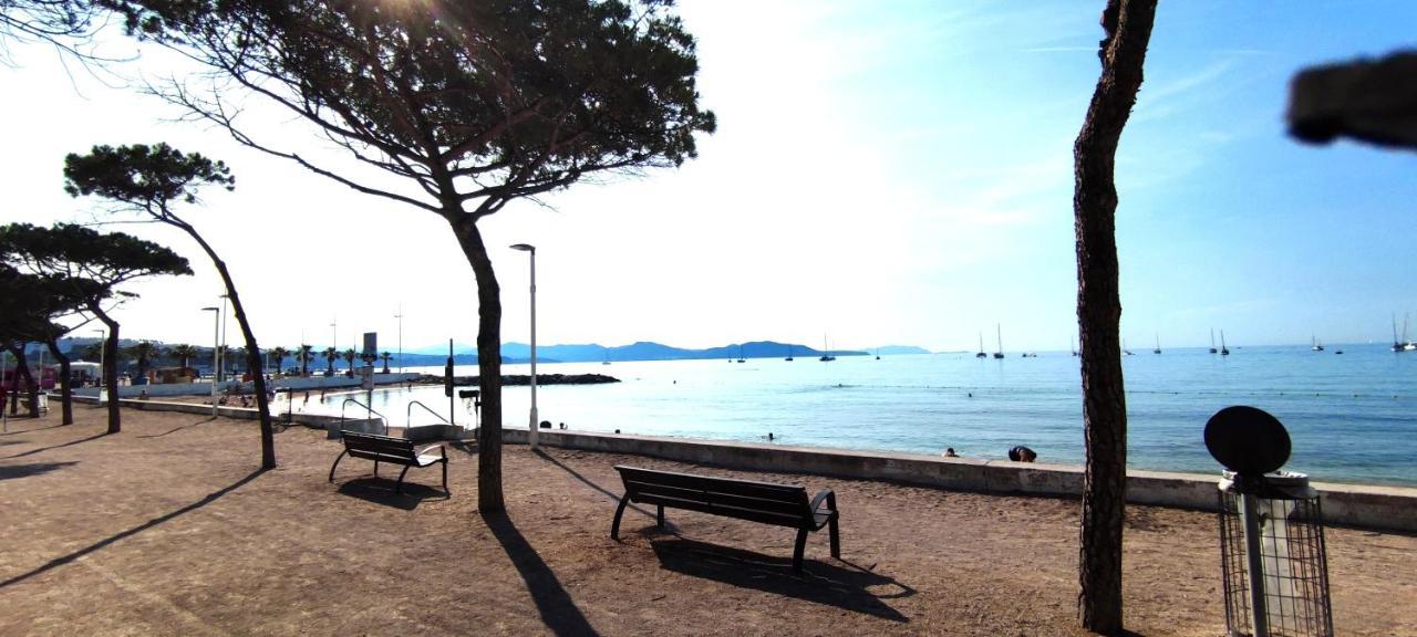 Logement climatisé avec jardin et parking pour 2 personnes en bord de plage La Ciotat Exterior foto